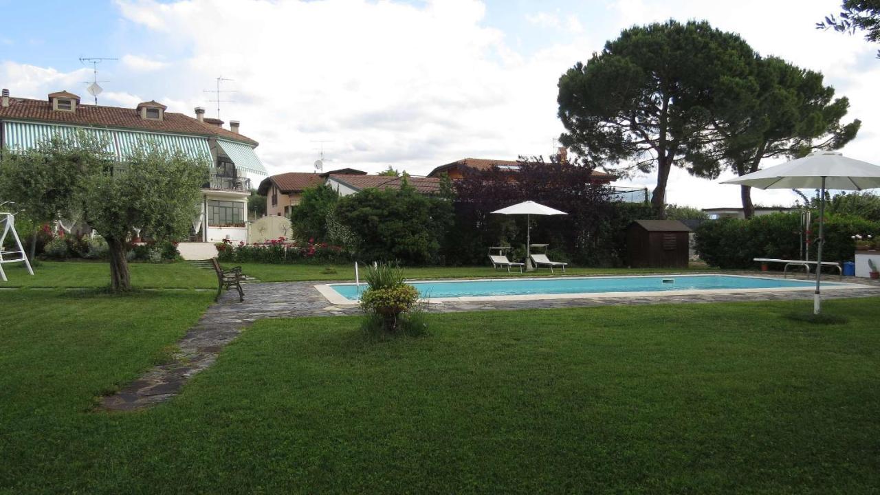 Il Gelso Di Barcuzzi Bed and Breakfast Lonato del Garda Exterior foto