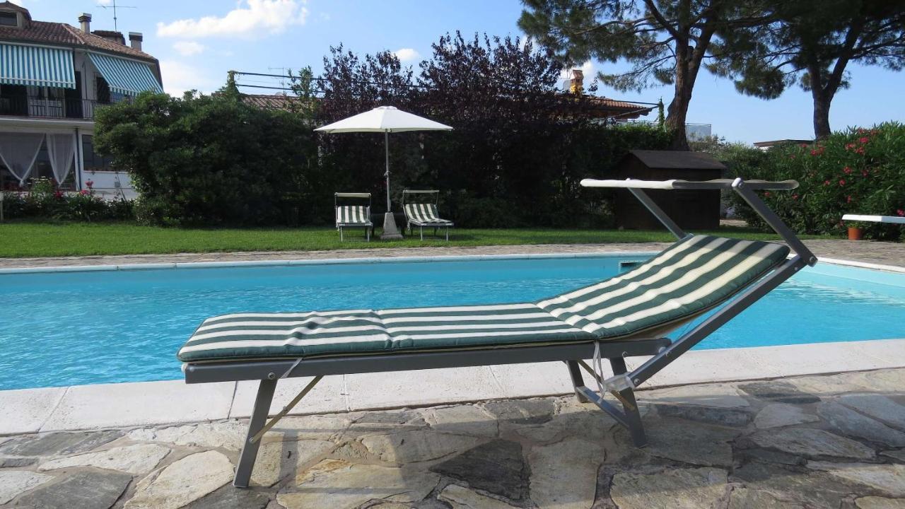 Il Gelso Di Barcuzzi Bed and Breakfast Lonato del Garda Exterior foto