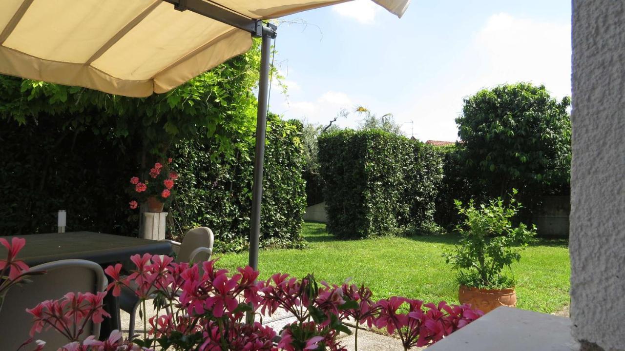 Il Gelso Di Barcuzzi Bed and Breakfast Lonato del Garda Exterior foto