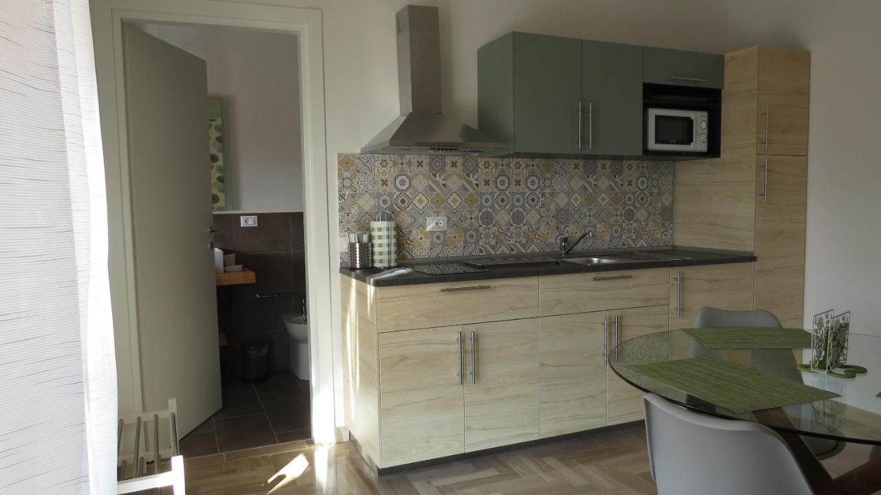 Il Gelso Di Barcuzzi Bed and Breakfast Lonato del Garda Exterior foto