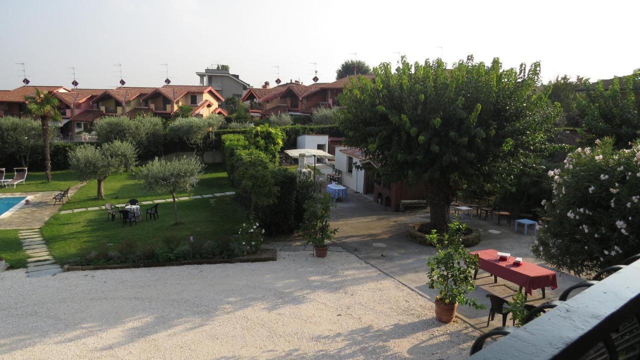Il Gelso Di Barcuzzi Bed and Breakfast Lonato del Garda Exterior foto